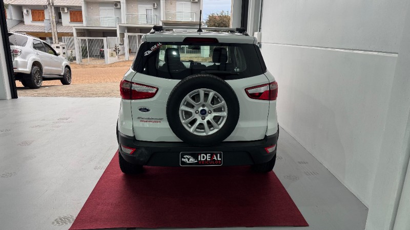 FORD ECOSPORT 1.5 SE /2020 IDEAL VEÍCULOS LAJEADO / Carros no Vale