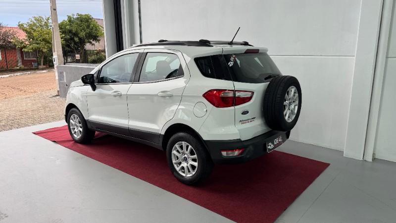 FORD ECOSPORT 1.5 SE /2020 IDEAL VEÍCULOS LAJEADO / Carros no Vale