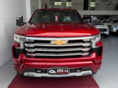 CHEVROLET SILVERADO HIGH COUNTRY 5.3 V8 AWD AUT. /2024 IDEAL VEÍCULOS LAJEADO / Carros no Vale