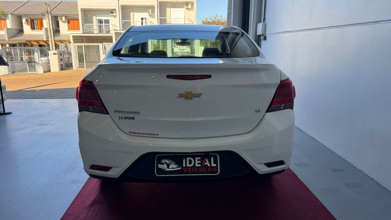 CHEVROLET PRISMA SED. LT 1.4 8V FLEXPOWER 4P /2019 IDEAL VEÍCULOS LAJEADO / Carros no Vale