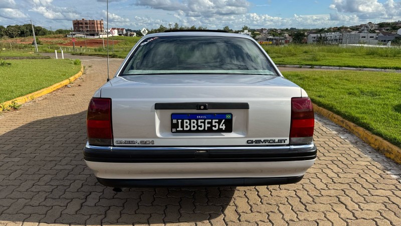 CHEVROLET OMEGA CD /1993 IDEAL VEÍCULOS LAJEADO / Carros no Vale
