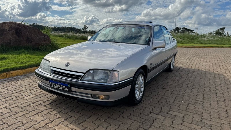 CHEVROLET OMEGA CD /1993 IDEAL VEÍCULOS LAJEADO / Carros no Vale