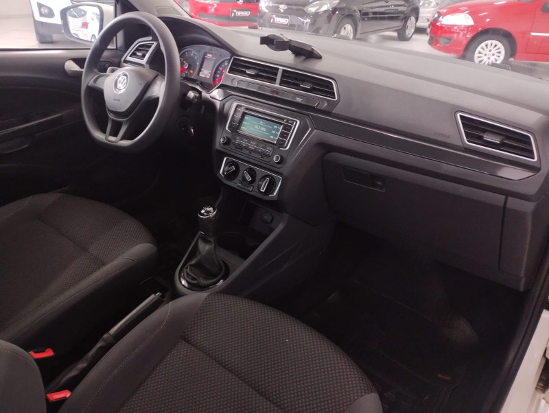 VOLKSWAGEN SAVEIRO 1.6 8V 2018/2018 TIAGO AUTOMÓVEIS VENÂNCIO AIRES / Carros no Vale