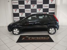FORD FIESTA SE 1.0 8V FLEX 5P 2014/2014 TIAGO AUTOMÓVEIS VENÂNCIO AIRES / Carros no Vale