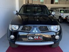 MITSUBISHI L200 TRITON 3.2 D /2010 IDEAL VEÍCULOS LAJEADO / Carros no Vale