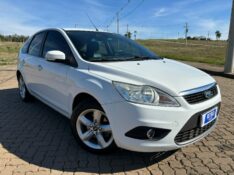 FORD FOCUS 2.0 /2013 RT 811 VEÍCULOS ARROIO DO MEIO / Carros no Vale
