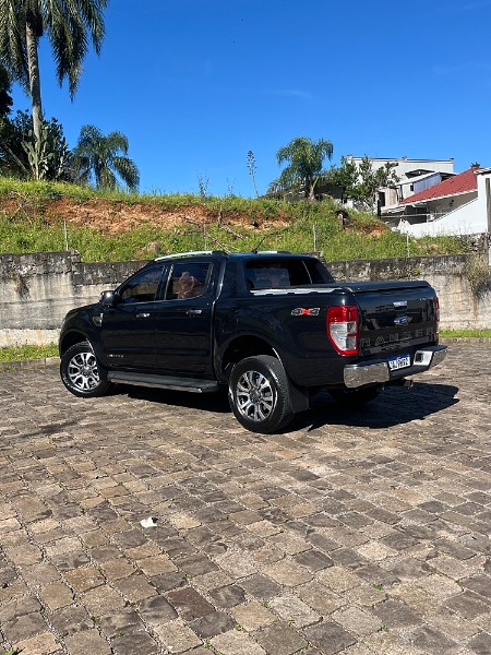 FORD RANGER LIMITED 3.2 4X4 CD DIESEL AUT. 2021/2021 BOSCO AUTOMÓVEIS GUAPORÉ / Carros no Vale