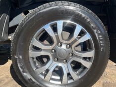 FORD RANGER LIMITED 3.2 4X4 CD DIESEL AUT. 2021/2021 BOSCO AUTOMÓVEIS GUAPORÉ / Carros no Vale