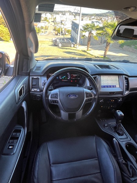 FORD RANGER LIMITED 3.2 4X4 CD DIESEL AUT. 2021/2021 BOSCO AUTOMÓVEIS GUAPORÉ / Carros no Vale