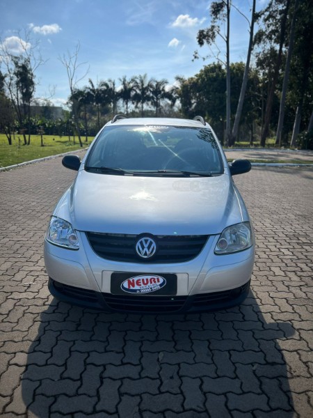 VOLKSWAGEN SPACEFOX COMFORTLINE 1.6 MI T.FLEX 8V 5P /2009 NEURI VEÍCULOS LAJEADO / Carros no Vale