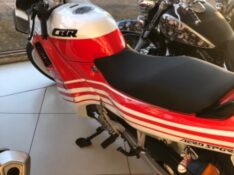 HONDA MOTOS CBR 450 SR 1990/1990 JASER MOTOS LAJEADO / Carros no Vale
