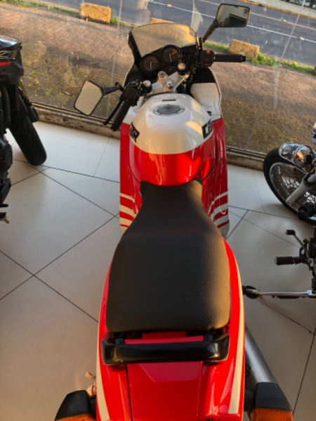 HONDA MOTOS CBR 450 SR 1990/1990 JASER MOTOS LAJEADO / Carros no Vale