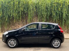 FIAT PALIO 1.6 ESSENCE 16V 2014/2015 ESTAÇÃO DO CARRO ESTRELA / Carros no Vale