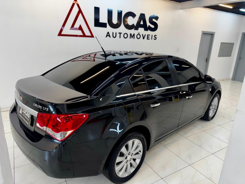 CHEVROLET CRUZE SEDAN LTZ 2012/2012 LUCAS AUTOMÓVEIS BOM RETIRO DO SUL / Carros no Vale