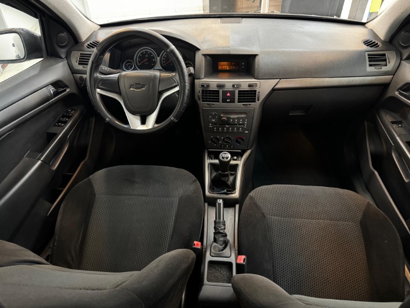 CHEVROLET VECTRA GT 2009/2009 LUCAS AUTOMÓVEIS BOM RETIRO DO SUL / Carros no Vale