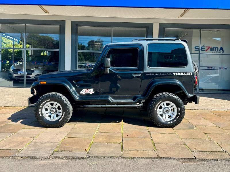 TROLLER T4 3.0 TETO RÍGIDO 16V TURBO ELETRONIC DIESEL 2P MANUAL 2008/2008 SÉTIMA VEÍCULOS GUAPORÉ / Carros no Vale