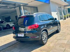VOLKSWAGEN TIGUAN 2.0 TSI 2014/2014 SÉTIMA VEÍCULOS GUAPORÉ / Carros no Vale