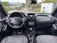 RENAULT DUSTER DYNAMIQUE 1.6 FLEX 16V MEC. 2017/2017 LS MULTIMARCAS VENÂNCIO AIRES / Carros no Vale