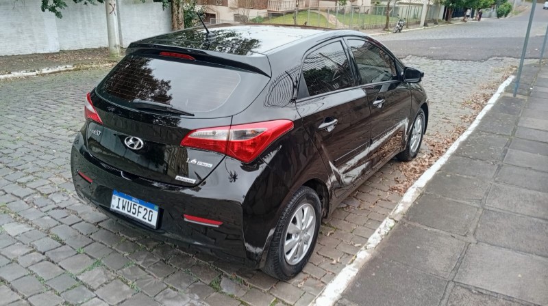 HYUNDAI HB20 1.6 COMFORT 2015/2015 ALTERNATIVA VEÍCULOS LAJEADO / Carros no Vale