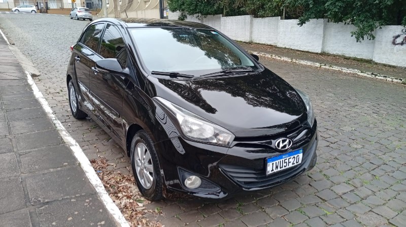 HYUNDAI HB20 1.6 COMFORT 2015/2015 ALTERNATIVA VEÍCULOS LAJEADO / Carros no Vale