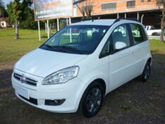 FIAT IDEA ATTRACTIVE 1.4 FIRE FLEX 8V 5P 2013/2014 PREMIUM AUTOMÓVEIS ARROIO DO MEIO / Carros no Vale
