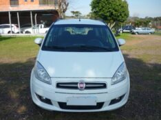 FIAT IDEA ATTRACTIVE 1.4 FIRE FLEX 8V 5P 2013/2014 PREMIUM AUTOMÓVEIS ARROIO DO MEIO / Carros no Vale