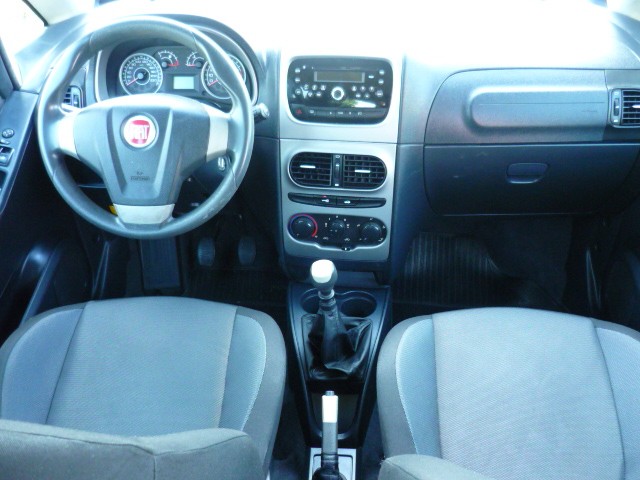 FIAT IDEA ATTRACTIVE 1.4 FIRE FLEX 8V 5P 2013/2014 PREMIUM AUTOMÓVEIS ARROIO DO MEIO / Carros no Vale