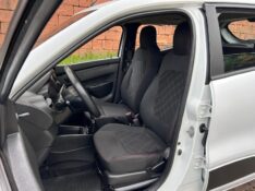 RENAULT KWID ZEN 1.0 FLEX 12V 5P MEC. 2019/2019 LS MULTIMARCAS VENÂNCIO AIRES / Carros no Vale