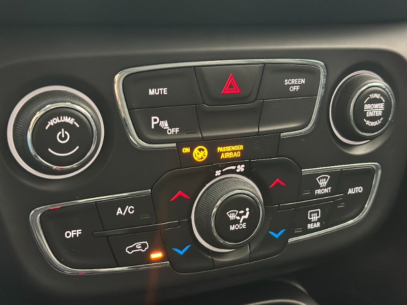 JEEP COMPASS 2.0 LONGITUDE FLEX 2017/2018 MAIS FÁCIL VEÍCULOS SANTA CRUZ DO SUL / Carros no Vale