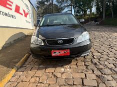 TOYOTA COROLLA 1.8 XEI 16V GASOLINA 4P AUTOMÁTICO 2004/2004 ELY AUTOMÓVEIS LAJEADO / Carros no Vale