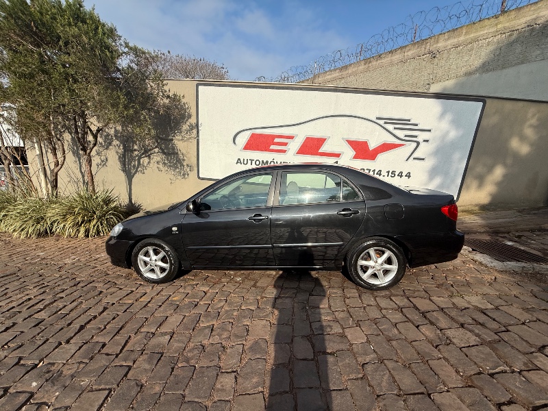 TOYOTA COROLLA 1.8 XEI 16V GASOLINA 4P AUTOMÁTICO 2004/2004 ELY AUTOMÓVEIS LAJEADO / Carros no Vale