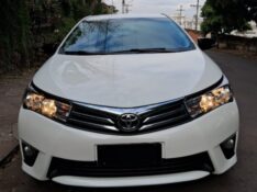 TOYOTA COROLLA DYNAMIC 2.0 2017/2017 STOPCAR MULTIMARCAS ESTRELA / Carros no Vale