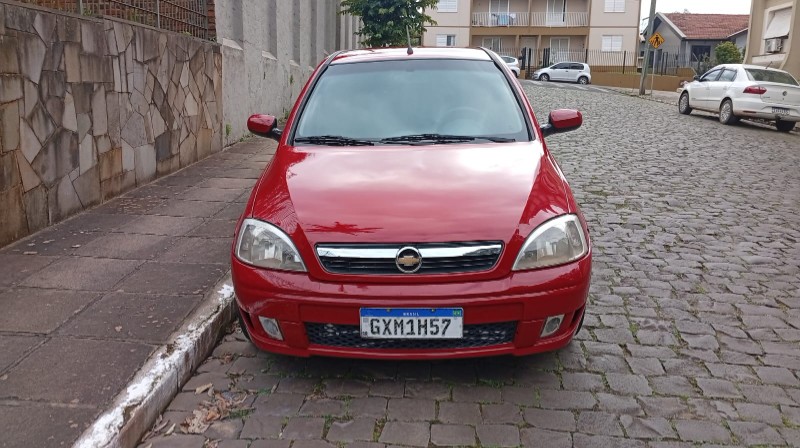 CHEVROLET CORSA SEDAN PREMIUM 1.4 2007/2008 ALTERNATIVA VEÍCULOS LAJEADO / Carros no Vale