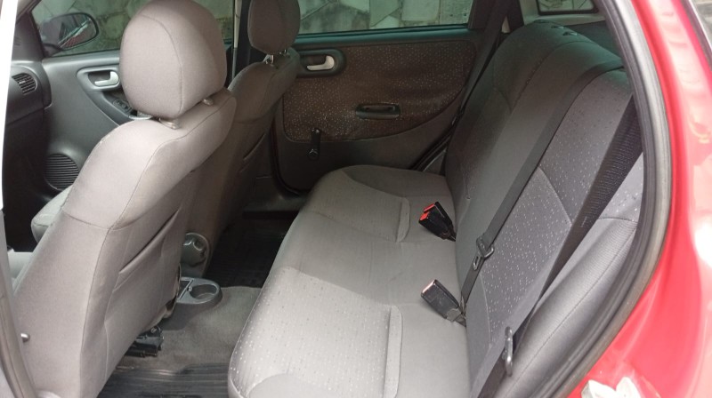 CHEVROLET CORSA SEDAN PREMIUM 1.4 2007/2008 ALTERNATIVA VEÍCULOS LAJEADO / Carros no Vale