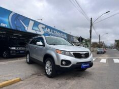 KIA SORENTO 3.5 V6 24V 4X4 7 LUGARES 2013/2012 LS MULTIMARCAS VENÂNCIO AIRES / Carros no Vale