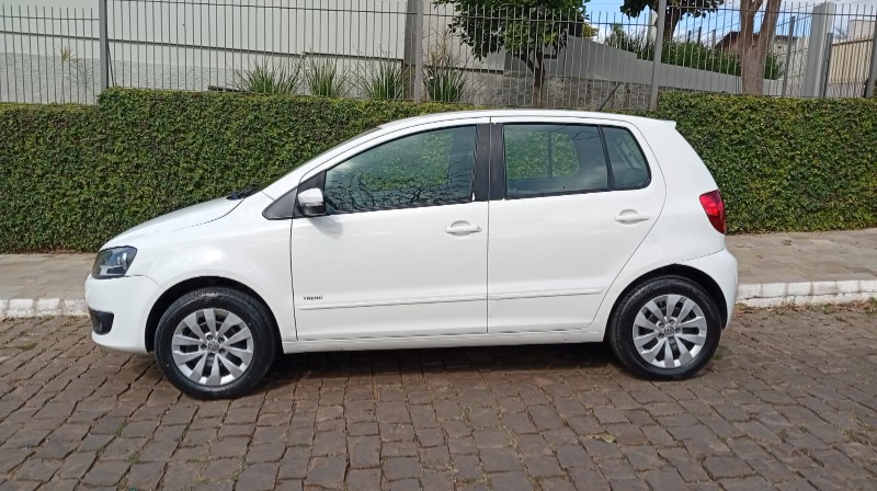 VOLKSWAGEN FOX GII 1.0 2012/2012 ALTERNATIVA VEÍCULOS LAJEADO / Carros no Vale