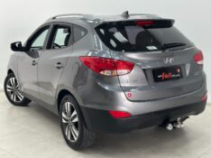 HYUNDAI IX35 2.0 16V FLEX 4P AUTOMATICO 2016/2017 MAIS FÁCIL VEÍCULOS SANTA CRUZ DO SUL / Carros no Vale