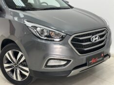 HYUNDAI IX35 2.0 16V FLEX 4P AUTOMATICO 2016/2017 MAIS FÁCIL VEÍCULOS SANTA CRUZ DO SUL / Carros no Vale