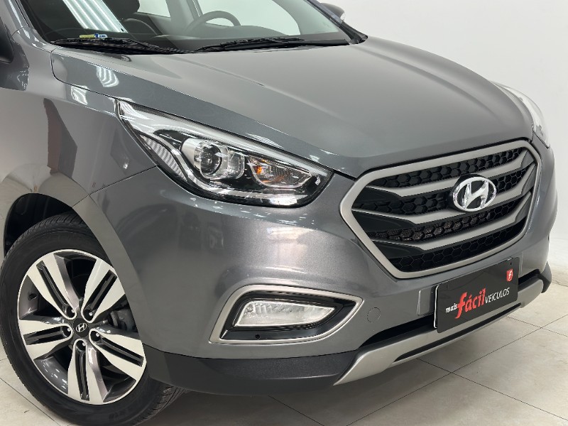 HYUNDAI IX35 2.0 16V FLEX 4P AUTOMATICO 2016/2017 MAIS FÁCIL VEÍCULOS SANTA CRUZ DO SUL / Carros no Vale