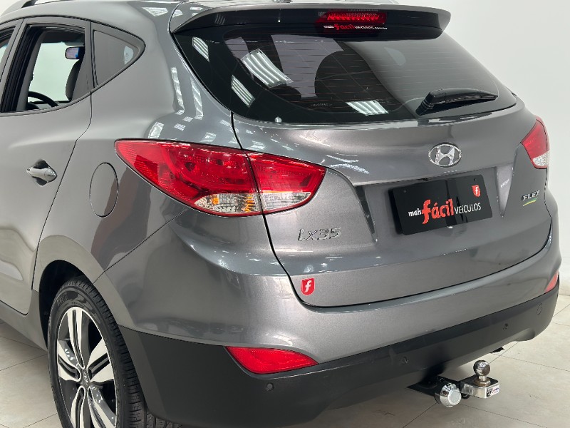 HYUNDAI IX35 2.0 16V FLEX 4P AUTOMATICO 2016/2017 MAIS FÁCIL VEÍCULOS SANTA CRUZ DO SUL / Carros no Vale