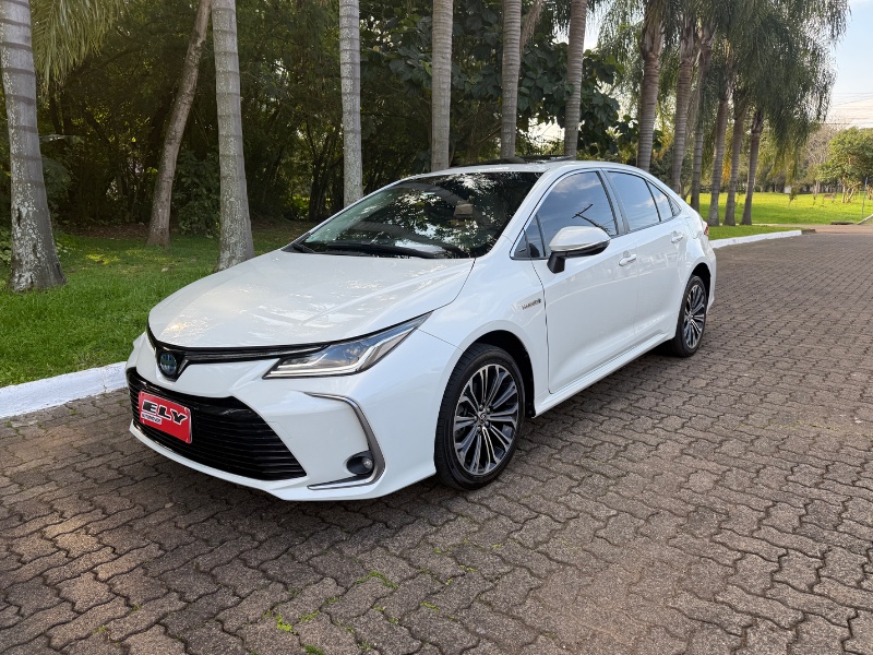 TOYOTA COROLLA 1.8 ALTIS PREMIUM 16V HÍBRIDO 2020/2020 ELY AUTOMÓVEIS LAJEADO / Carros no Vale