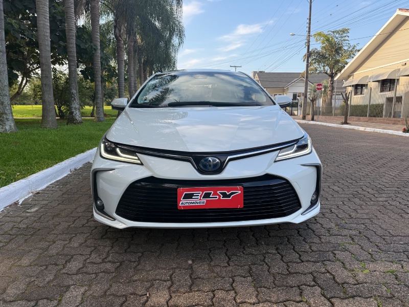 TOYOTA COROLLA 1.8 ALTIS PREMIUM 16V HÍBRIDO 2020/2020 ELY AUTOMÓVEIS LAJEADO / Carros no Vale