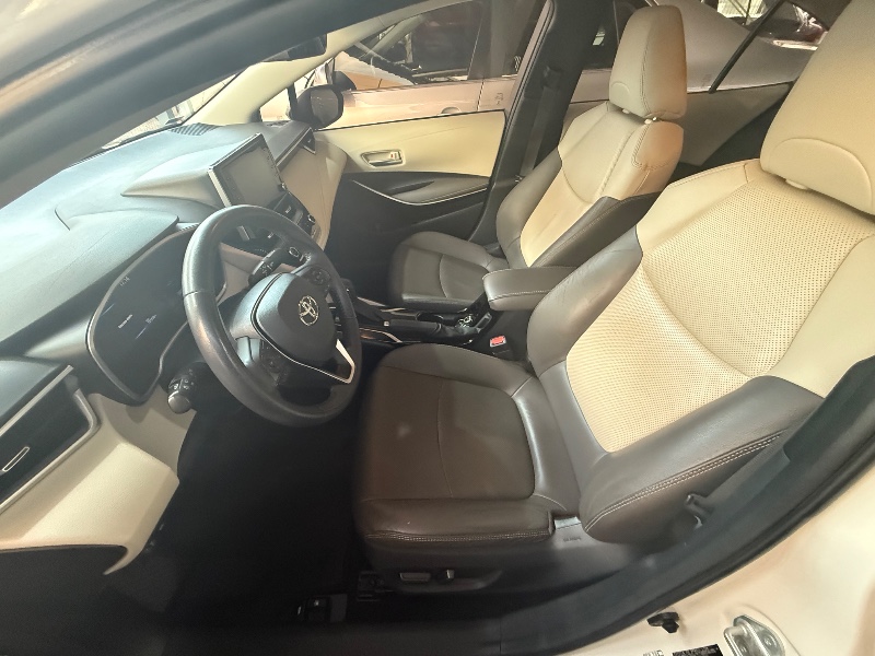 TOYOTA COROLLA 1.8 ALTIS PREMIUM 16V HÍBRIDO 2020/2020 ELY AUTOMÓVEIS LAJEADO / Carros no Vale
