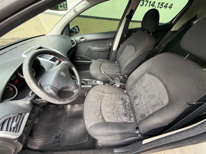 PEUGEOT 207 1.4 XR 8V 2011/2011 ELY AUTOMÓVEIS LAJEADO / Carros no Vale