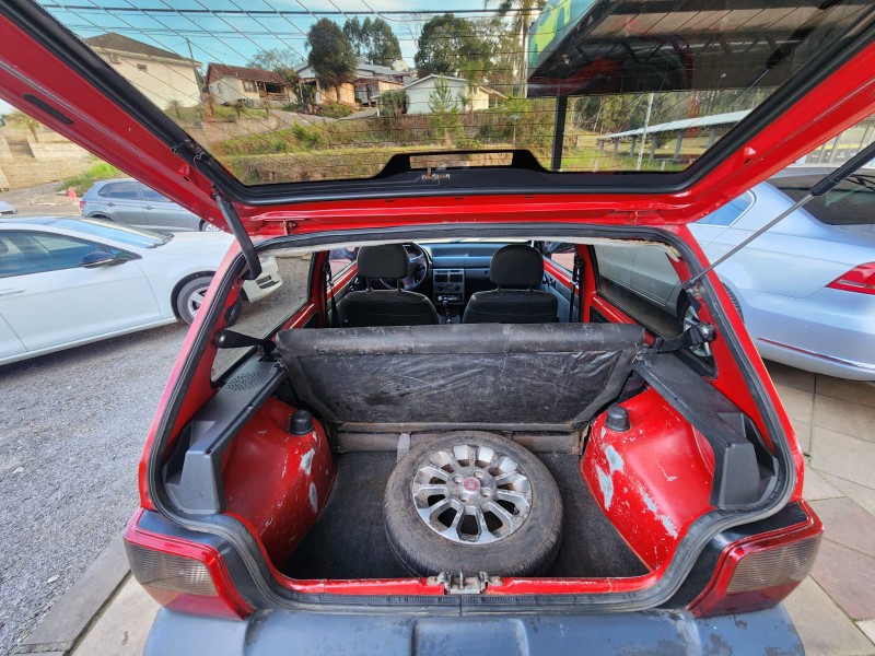 FIAT UNO MILLE ECONOMY 1.0 2011/2012 TS VEÍCULOS ANTA GORDA / Carros no Vale