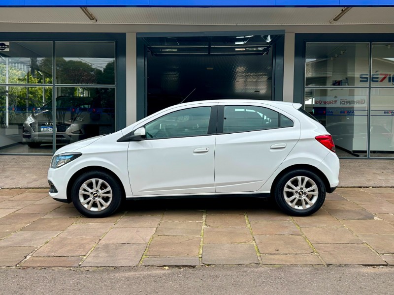CHEVROLET ONIX LTZ 1.4 2015/2015 SÉTIMA VEÍCULOS GUAPORÉ / Carros no Vale