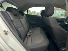 CHEVROLET ONIX LTZ 1.4 2015/2015 SÉTIMA VEÍCULOS GUAPORÉ / Carros no Vale