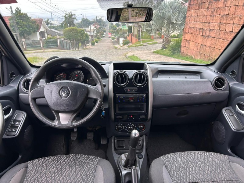 RENAULT DUSTER OROCH EXPRESS 1.6 FLEX 16V MEC. 2020/2020 LS MULTIMARCAS VENÂNCIO AIRES / Carros no Vale
