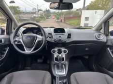 FORD FIESTA 1.6 16V FLEX AUT. 5P 2014/2014 LS MULTIMARCAS VENÂNCIO AIRES / Carros no Vale