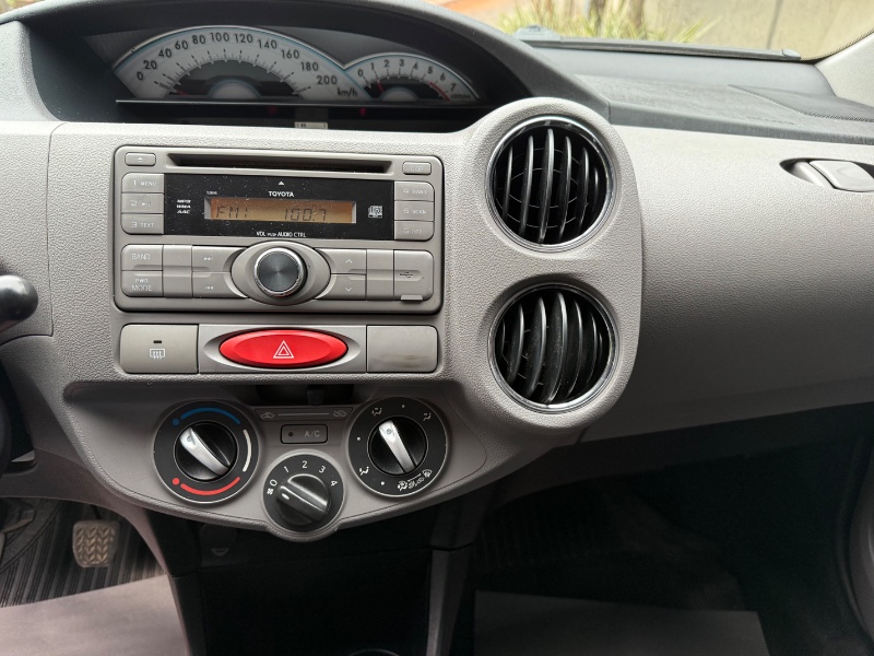 TOYOTA ETIOS 1.5 XLS 2013/2013 ELY AUTOMÓVEIS LAJEADO / Carros no Vale
